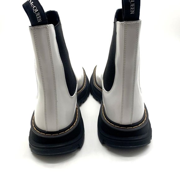Alexander McQueen Men\'s Tread Chelsea Boot